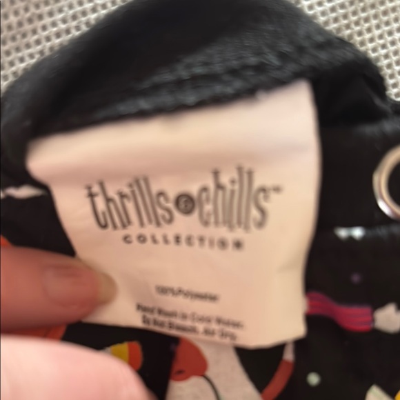 Halloween Dog Costume - Trick or Treat - Picture 3 of 3